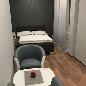 zkontrolujte dostupnost